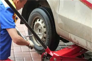 鸡冠附近拖车24小时服务热线电话